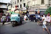 Ulice v Kalkat. Indie.